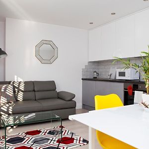 Appartement met een Slaapkamer op de Eerste Verdieping